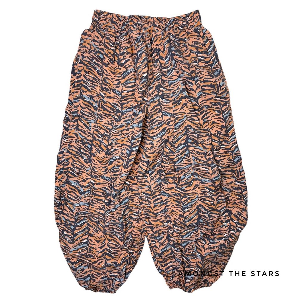 Free People Movement Zephyr Funky Print Balloon Baggy Drawstring Pants - Picture 8 of 9